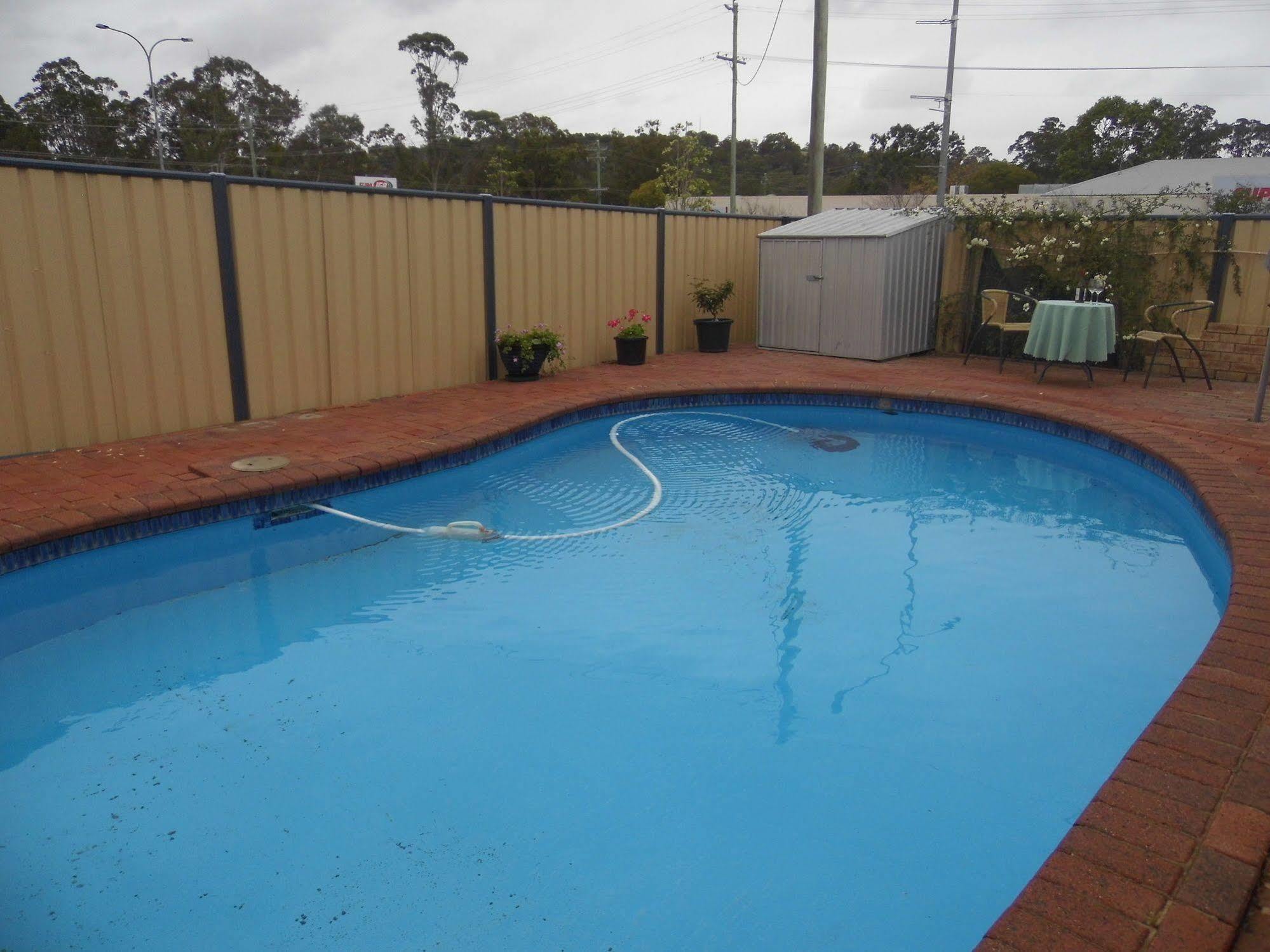 Fitzroy 3*